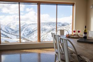Ein allgemeiner Bergblick oder ein Berglick von der Ferienwohnung aus