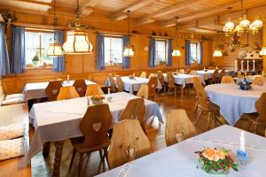 Restaurace v ubytování Gasthof Jachenau