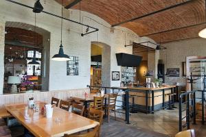 Restaurace v ubytování Hotel Fabrik Wien