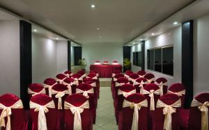 Zona de afaceri și/sau sala de conferințe de la Munnar Tea Hills Resort - MTHR