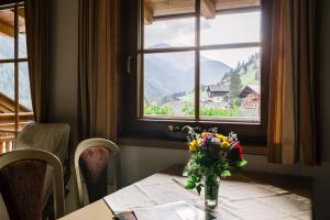 Nespecifikovaný výhled na hory nebo výhled na hory při pohledu z bed and breakfast