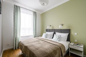 Легло или легла в стая в Sunset Joli Bord Apartment