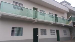 - Vistas al exterior de un edificio con balcón en Apartamento exclusivo-hospedagem, en Joinville