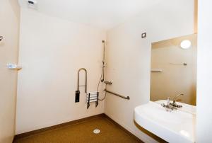 Ein Badezimmer in der Unterkunft Les Hauts du Gevaudan