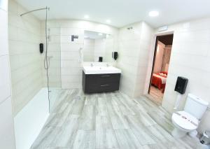 Koupelna v ubytování Hotel Zen Airport