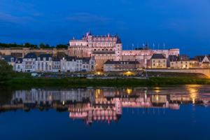 Gallery image of Logis Hôtel Restaurant Lanex Amboise in Amboise