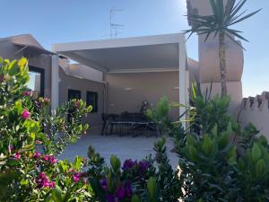 A garden outside 200 ROOMS & TERRACE