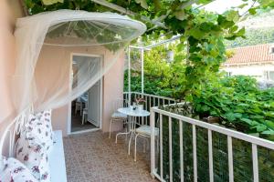 Balkón alebo terasa v ubytovaní Leona Apartments