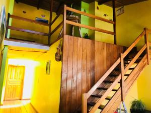 Letto o letti a castello in una camera di Hostal Princesa Maria