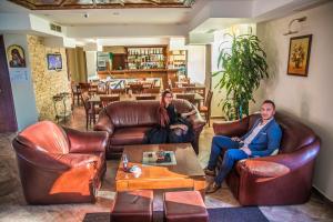 Posezení v ubytování Bariakov Family Hotel
