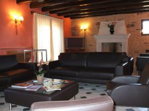 Χώρος καθιστικού στο Hotel Sa Contonera