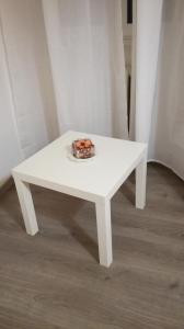 フィレンツェにあるLa casa di Gretaの白いテーブル