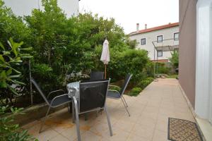 Vonkajšia záhrada v ubytovaní Apartment with garden - Ana 1