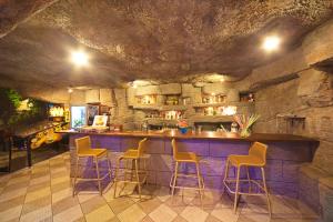 Lounge nebo bar v ubytování Selen Hotel
