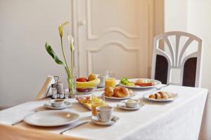 Možnosti snídaně pro hosty v ubytování Guest House Zamak
