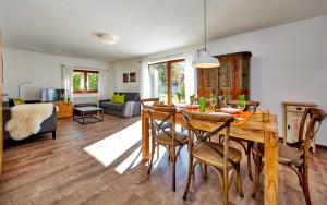Posedenie v ubytovaní Emily's Ferienwohnung