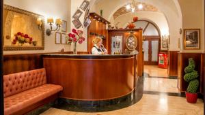 Lobi ili recepcija u objektu Hotel Assisi