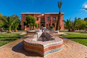 Κήπος έξω από το Villa Zahra Palmeraie