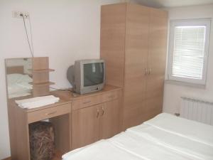 TV o dispositivi per l'intrattenimento presso Rooms Zebax