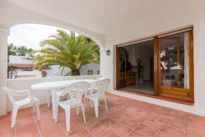Balkón alebo terasa v ubytovaní INNOUTHOME Casa Piscina