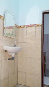 Bagno di RedDoorz Plus @ Singaraja