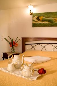Ένα ή περισσότερα κρεβάτια σε δωμάτιο στο Creta guesthouse ARXONTIKO!