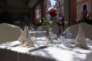 Restaurace v ubytování Hotel Santa Lucia