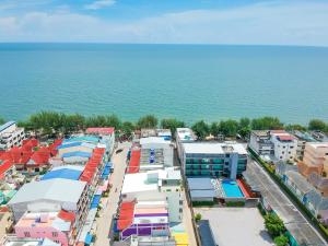 海景或在酒店看到的海景