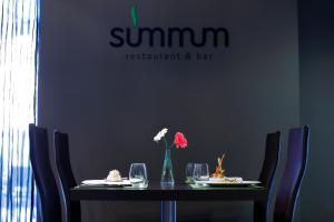 Nápoje v ubytovaní Hotel Alimara