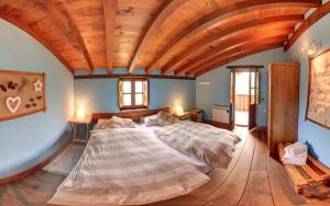 A bed or beds in a room at Cabañas con Encanto