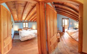 A bed or beds in a room at Cabañas con Encanto