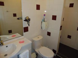 Een badkamer bij Claes Compaen