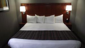 Fotografie z fotogalerie ubytování Country Inn & Suites by Radisson, Delta Park North Portland v destinaci Portland