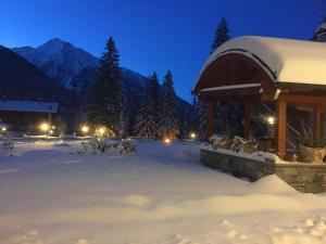 Le Rocher Hotel talvel