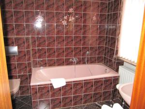 Koupelna v ubytování Hotel Wettin