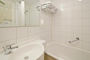 Fotografija u galeriji objekta Hotel Kaufmann u gradu Roshaupten