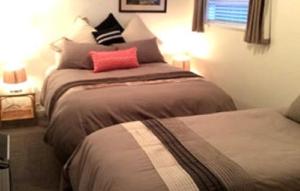 Noah's Boutique Accommodation Moeraki 객실 침대