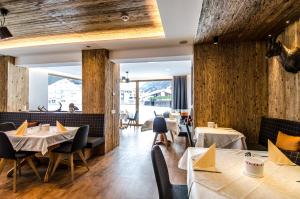 Posedenie v ubytovaní Hotel Garni Persutt