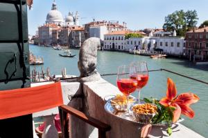 Nápoje v ubytování Palazzetto Pisani Grand Canal