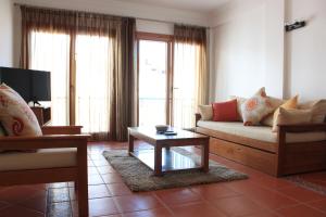 พื้นที่นั่งเล่นของ Apartamentos Colina do Mar Downtown Albufeira