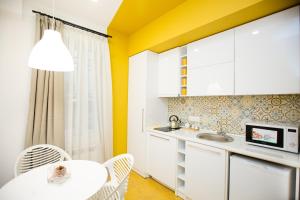 Kuchyň nebo kuchyňský kout v ubytování Meidan Suites + 37 fotografií
