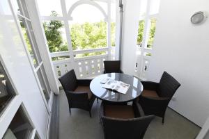 Ein Sitzbereich in der Unterkunft Seepark Sellin - Apt. 635
