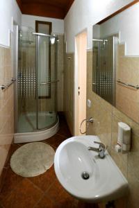 Phòng tắm tại Resort Abertham - apartment Vanessa