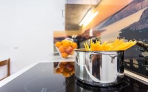 Kuchyň nebo kuchyňský kout v ubytování Apartments Lucija 2