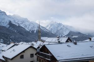 Splošen pogled na gorovje oz. razgled na gore, ki ga ponuja apartma
