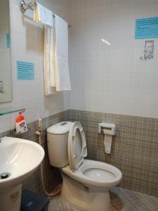Koupelna v ubytování Binh An Hotel