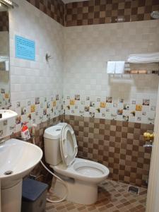 Koupelna v ubytování Binh An Hotel