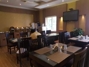 Restaurace v ubytování SBS Grand + 20 fotografií
