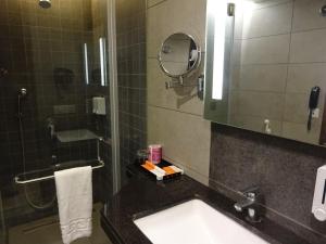 Koupelna v ubytování Hotel Cosmopolitan