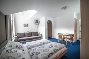 Postel nebo postele na pokoji v ubytování Haus Julia Spiss Samnaun